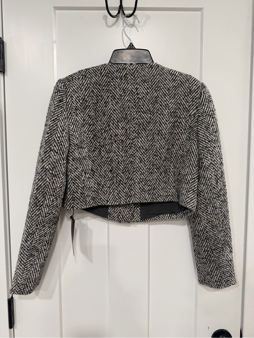 NWT Zeylah Black & White Herringbone Cropped Blazer Women’s Size XS - Picture 9 of 10